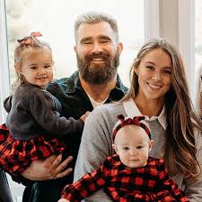 This is sweet, "Jason kelce and Kylie make a special announcement to their fans.